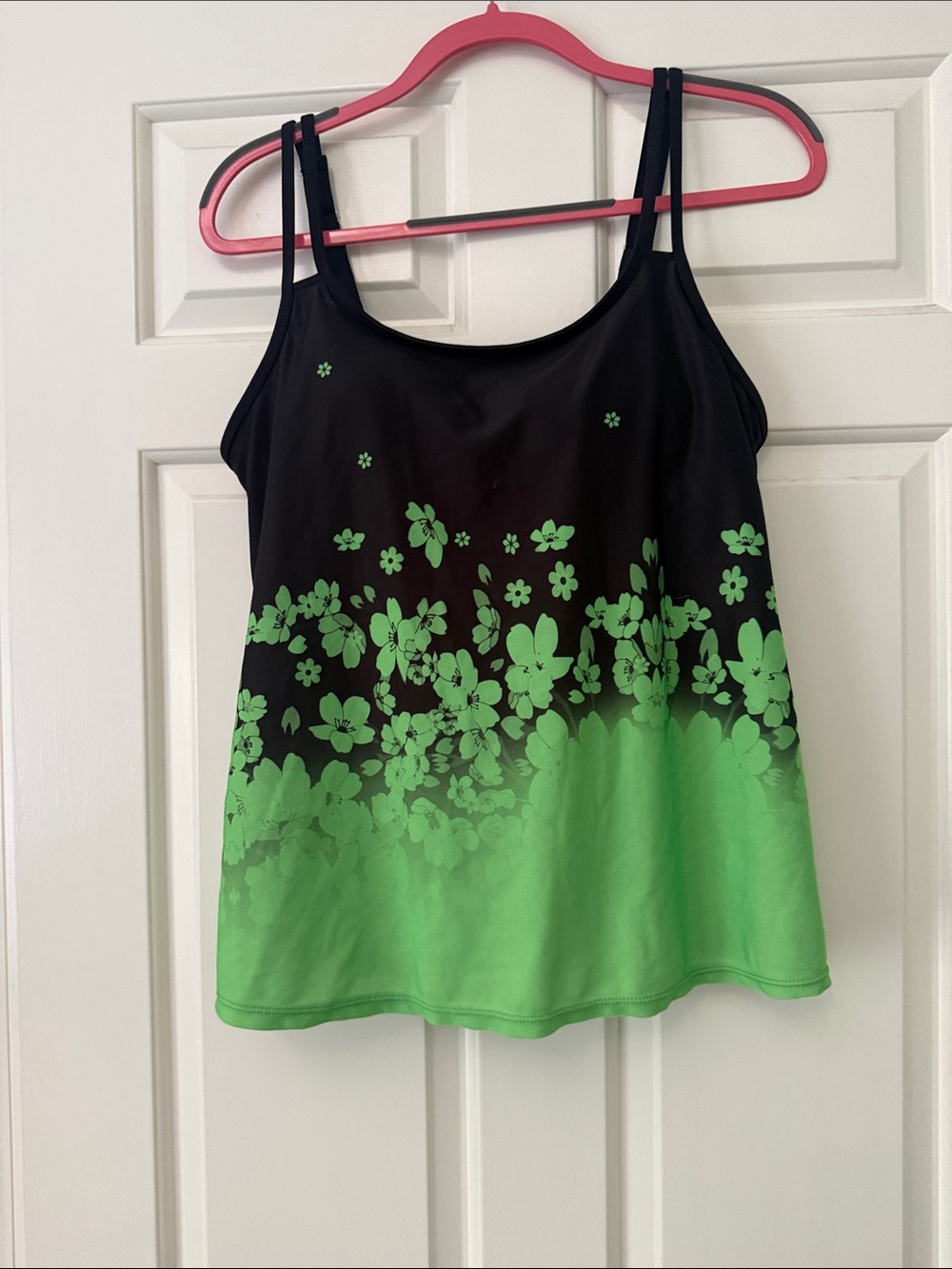 Black & Green Floral Gradient Tankini - Women
